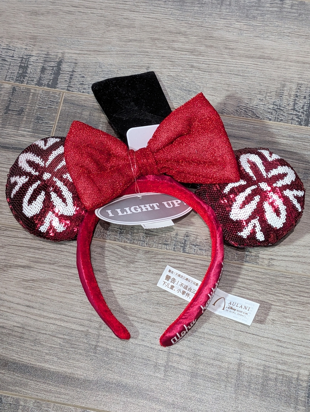 Disney, Aulani, Christmas Red Light-Up Sequin Minnie Ears